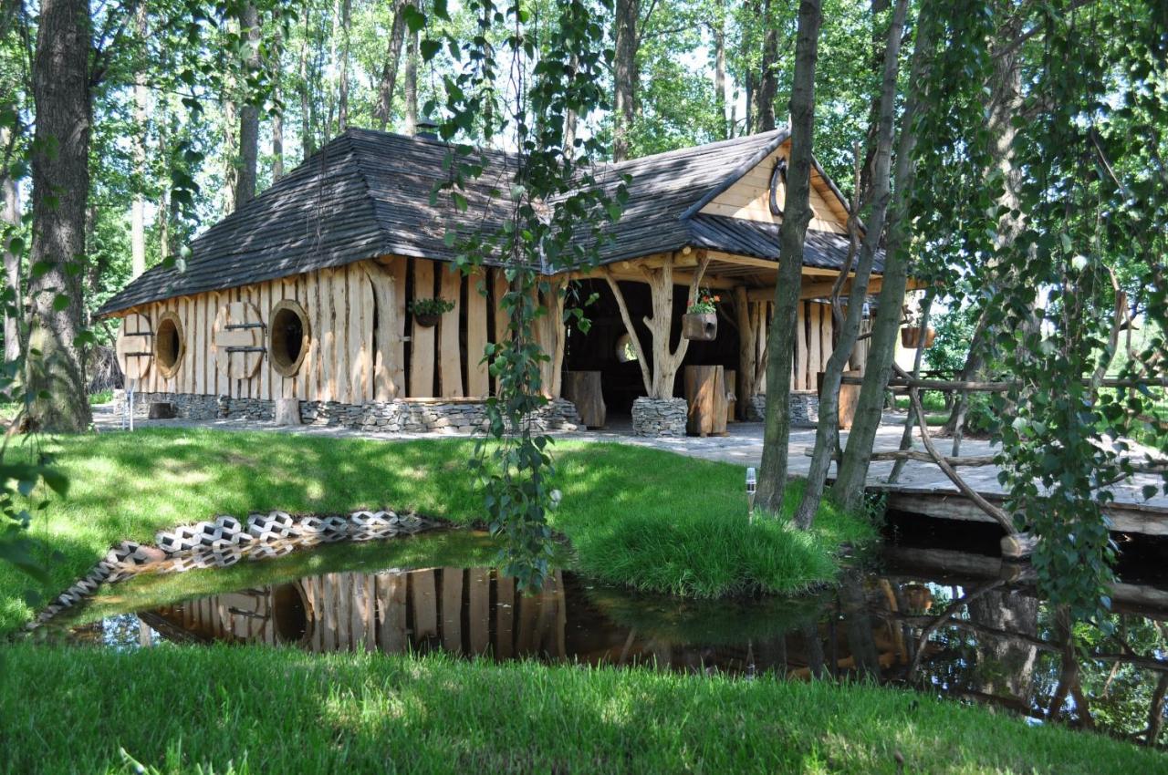 Pokoje Zimna Woda Rozalin  Exterior photo